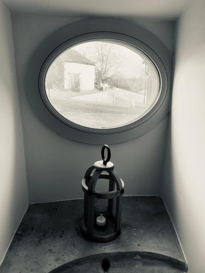 Chez La Rose Luxueuse Cottage Avec Jacuzzi Rouvres-la-Chetive Bagian luar foto