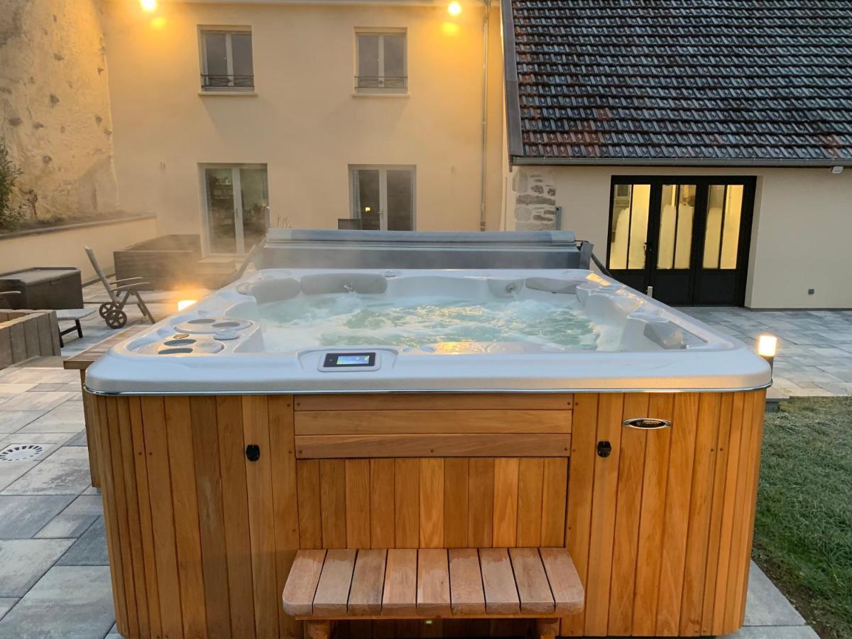 Chez La Rose Luxueuse Cottage Avec Jacuzzi Rouvres-la-Chetive Bagian luar foto