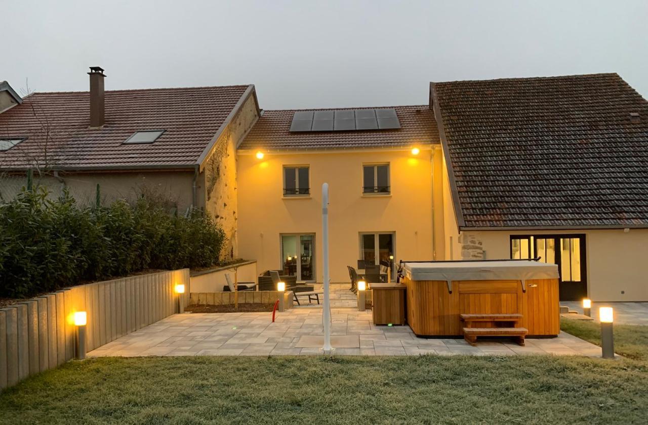 Chez La Rose Luxueuse Cottage Avec Jacuzzi Rouvres-la-Chetive Bagian luar foto