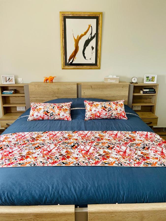 Chez La Rose Luxueuse Cottage Avec Jacuzzi Rouvres-la-Chetive Bagian luar foto